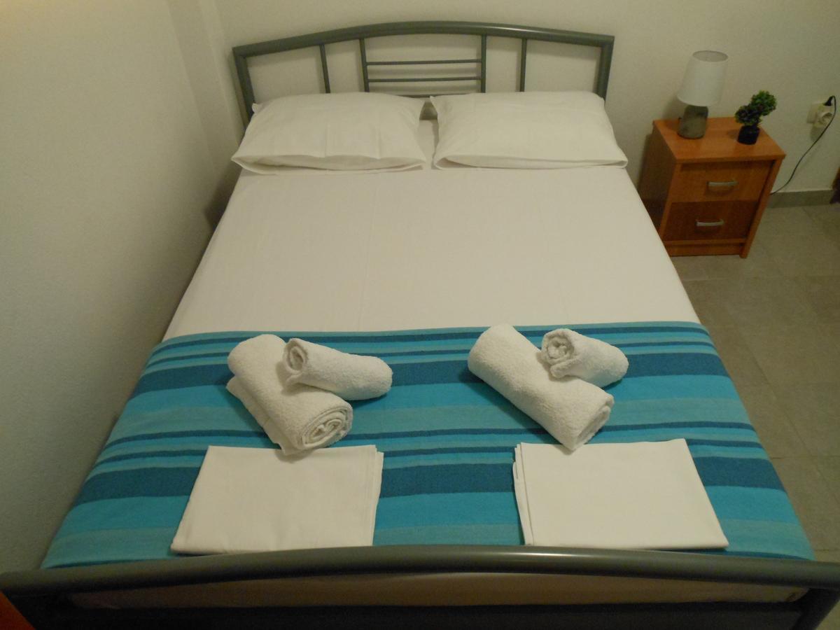 Sunshine Apartment Paralia Dionisiou Eksteriør billede